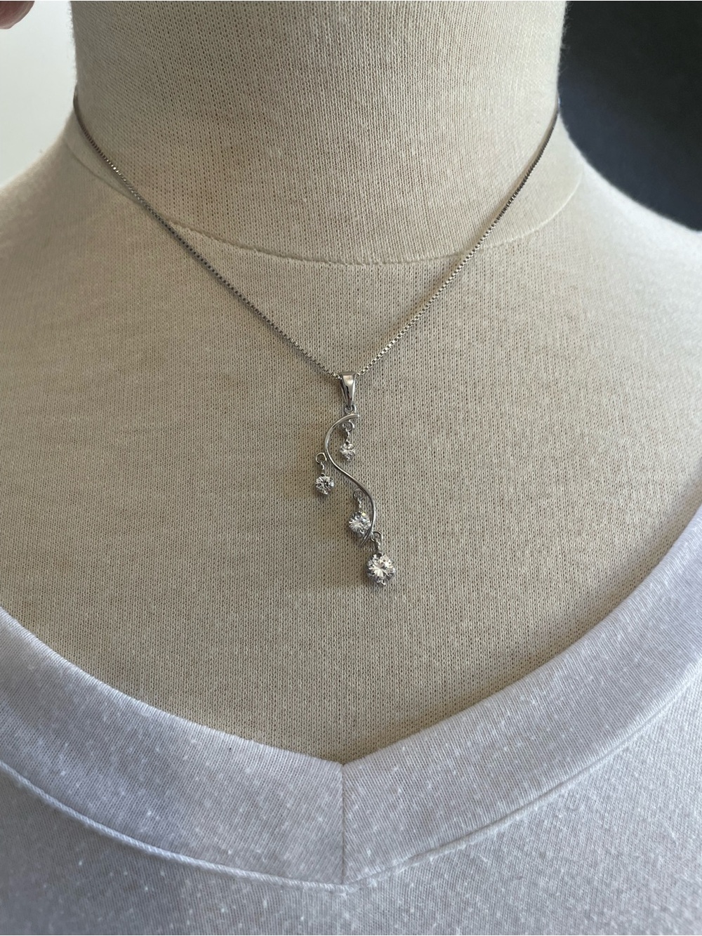 Elegant Floral Cluster CZ Silver-Tone Pendant Necklace Y-Drop Design
